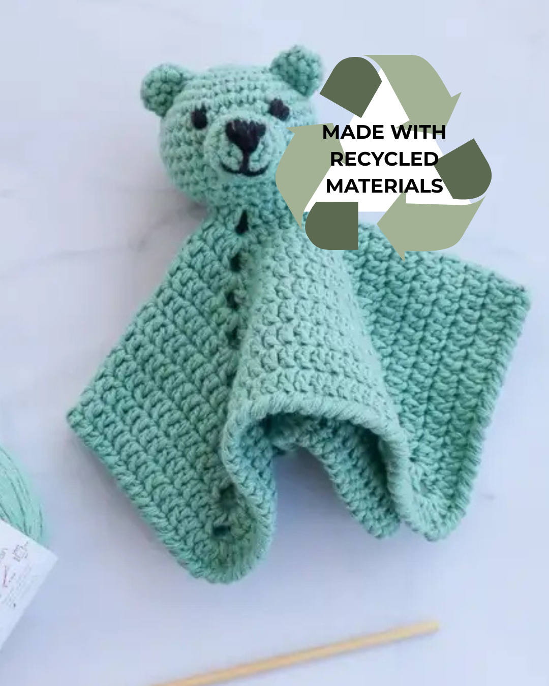 Hoooked: Bo the Cuddle Cloth Bear - DIY Crochet Kit