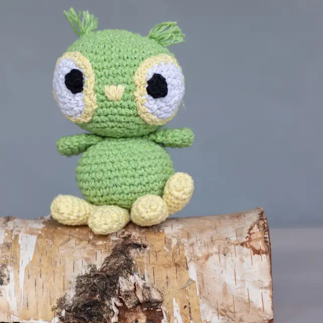 Hoooked: Tommy the Owl- DIY Crochet Kit