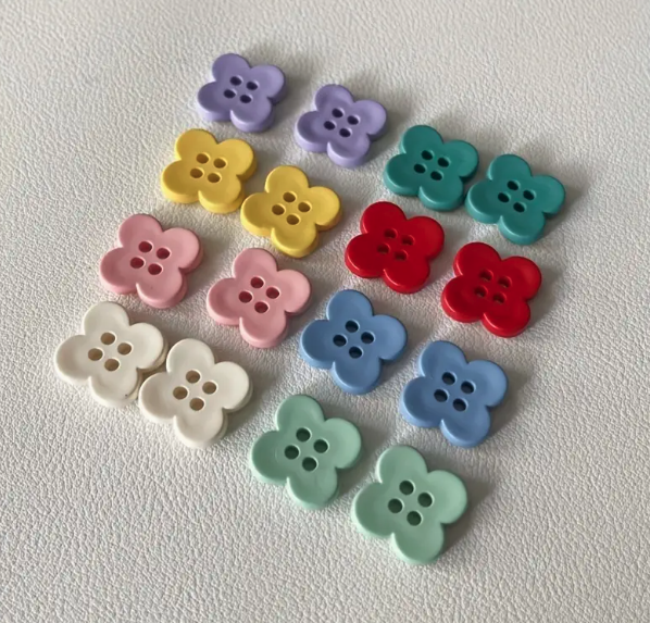 Resin Flower Button - 15mm