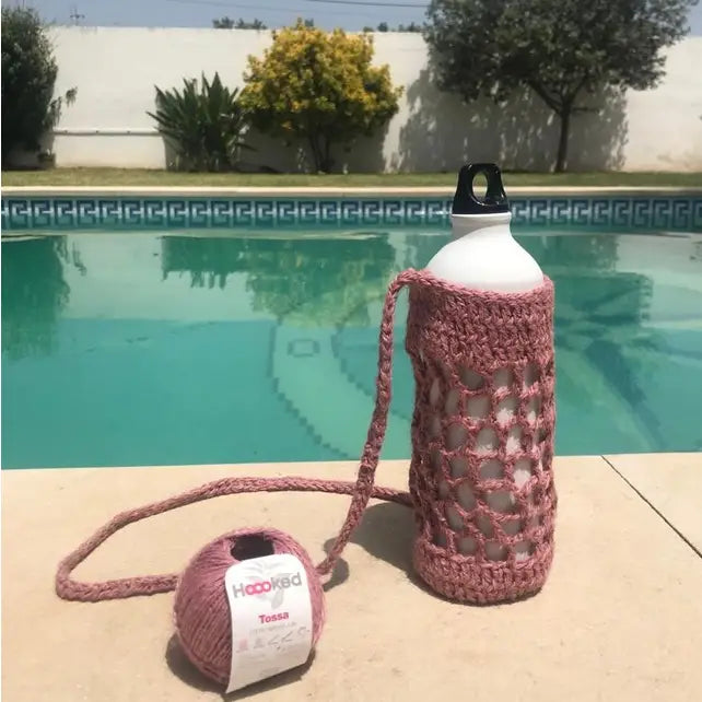 Hoooked: Bogota Water Bottle Bag - DIY Crochet Kit