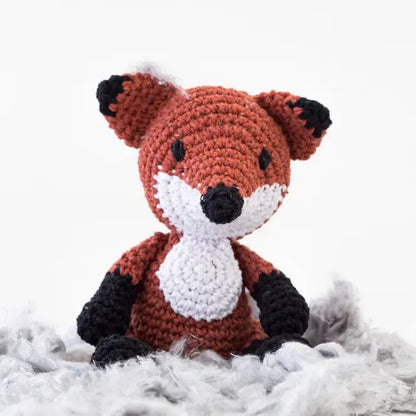 Hoooked: Fergie the Fox - DIY Crochet Kit