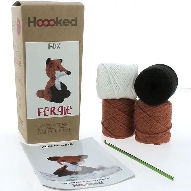 Hoooked: Fergie the Fox - DIY Crochet Kit