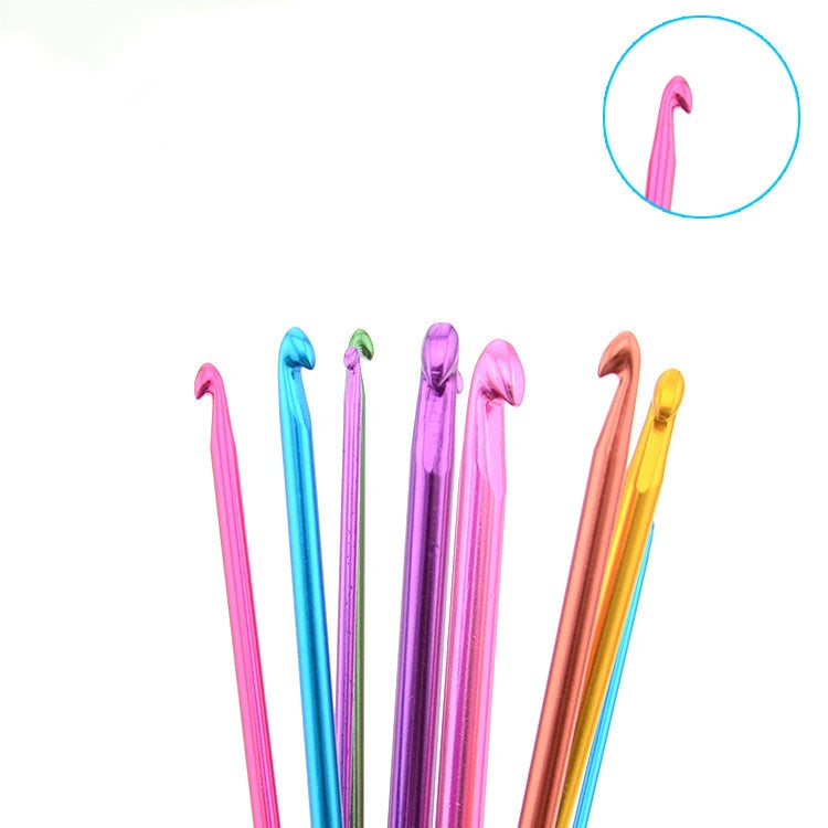 PLASTIC CROCHET HOOKS —  - Yarns, Patterns and Accessories