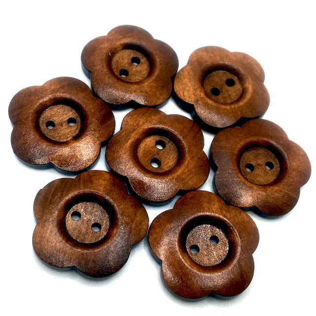 Vintage-style flower-shaped wood buttons - charming and unique buttons for sewing and crafting.
